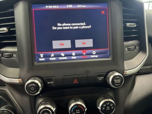 Used 2019 RAM 1500 Big Horn image 18