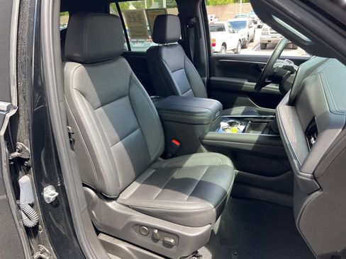 Used 2025 Chevrolet Tahoe LT AWD/4WD image 22