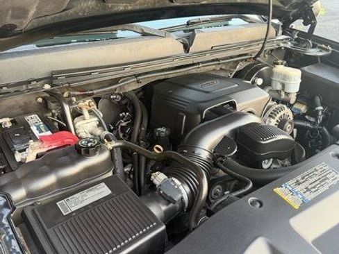 Used 2009 GMC Sierra 1500 SLE w/ Power Pack Plus AWD/4WD image 16