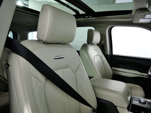 Certified 2021 Ford Expedition Platinum AWD/4WD image 12