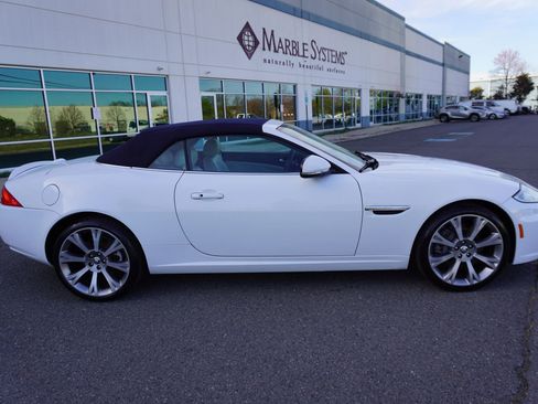 Used 2013 Jaguar XK Convertible image 8
