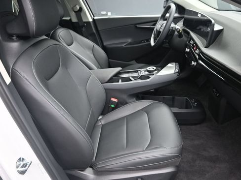 New 2026 Kia EV6 Wind AWD/4WD image 37