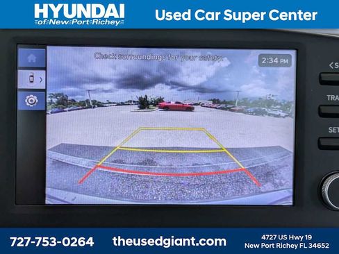 Used 2025 Hyundai Elantra SE FWD image 20