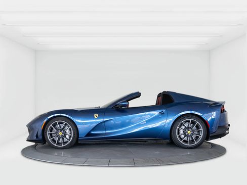 Certified 2021 Ferrari 812 GTS image 2