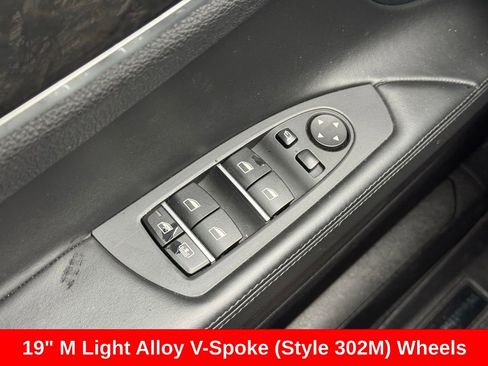 Used 2011 BMW 750Li xDrive AWD/4WD image 27