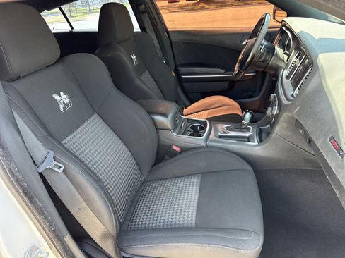 Used 2020 Dodge Charger Scat Pack RWD image 24