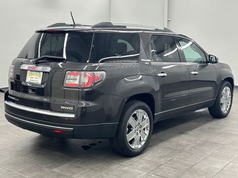 Used 2017 GMC Acadia Limited SLT image 2