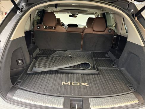 Certified 2020 Acura MDX SH-AWD w/ Technology Package image 38