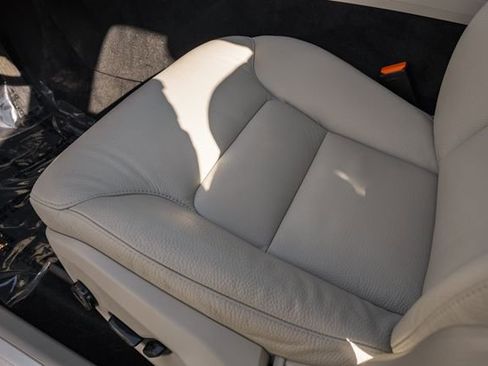 Certified 2023 Volvo XC60 T8 Plus image 31