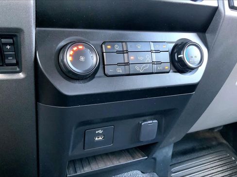 Used 2020 Ford F350 XL w/ Power Equipment Group image 33