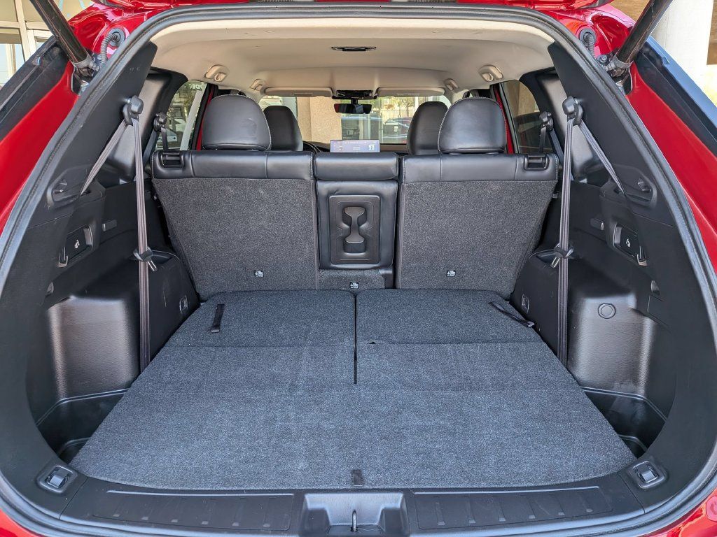 Used 2025 Mitsubishi Outlander SE AWD/4WD image 28