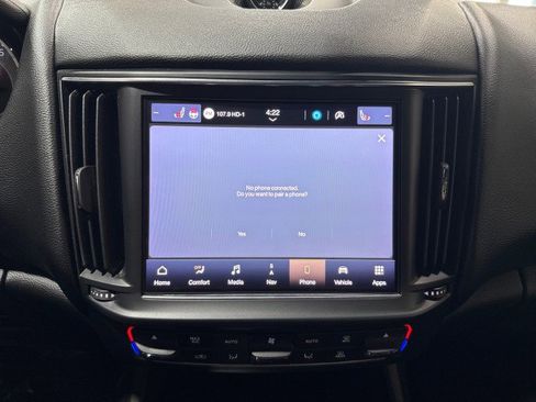 Used 2021 Maserati Levante $82K MSRP image 47