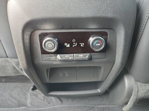 Certified 2026 Buick Enclave Sport Touring AWD/4WD image 15
