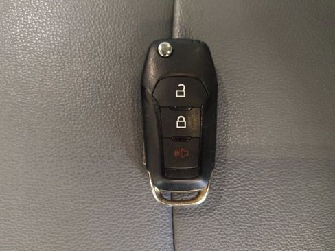 Used 2021 Ford F150 XL w/ Equipment Group 101A High RWD image 32