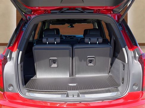 New 2025 Cadillac XT6 Luxury image 28