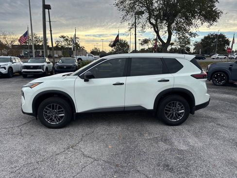 Certified 2026 Nissan Rogue S image 8