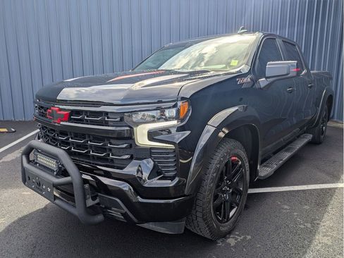 Used 2023 Chevrolet Silverado 1500 RST w/ Redline Edition AWD/4WD image 32