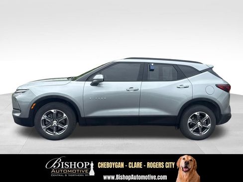 Used 2024 Chevrolet Blazer LT w/ Convenience Package AWD/4WD image 8