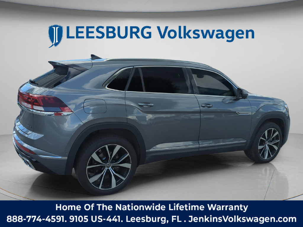 Used 2024 Volkswagen Atlas Cross Sport SEL Premium R-Line AWD/4WD image 5