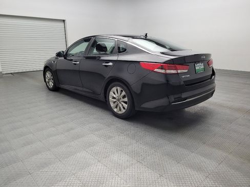 Used 2018 Kia Optima LX w/ 17" Alloy Wheels Package image 5