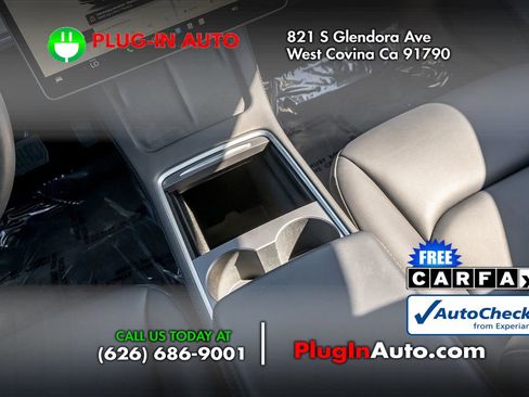 Used 2023 Tesla Model 3 Standard Range image 17