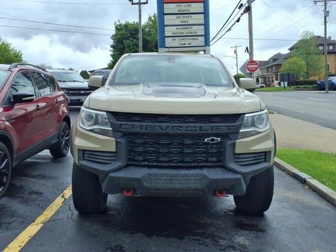 Used 2021 Chevrolet Colorado ZR2 AWD/4WD image 2