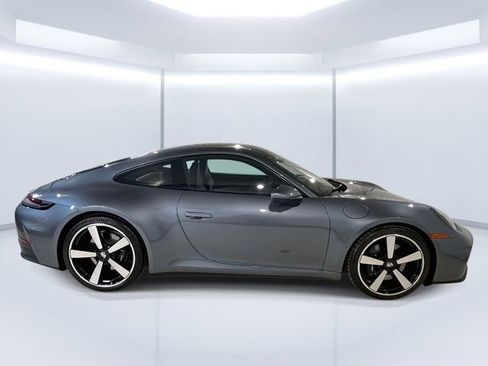 Certified 2025 Porsche 911 Carrera image 8