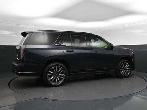 Used 2022 Cadillac Escalade Sport w/ Touring Package AWD/4WD image 8