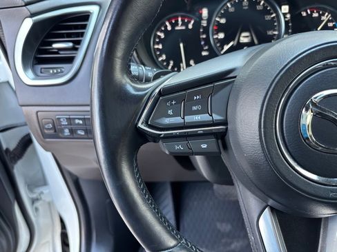 Used 2022 MAZDA CX-9 Signature image 18