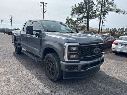 Used 2025 Ford F250 Lariat w/ Black Appearance Package