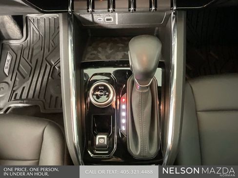 Used 2023 GMC Canyon Elevation w/ Elevation Premium Package image 35