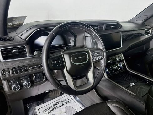 Used 2023 GMC Yukon Denali w/ Denali Reserve Package AWD/4WD image 9
