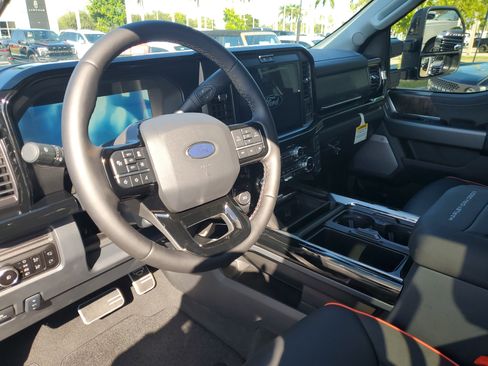 New 2025 Ford F250 Lariat w/ Lariat Ultimate Package image 23