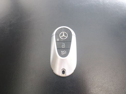 Used 2023 Mercedes-Benz EQS 450+ 4MATIC SUV w/ Pinnacle Trim Package image 22