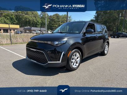 Used 2023 Kia Soul LX w/ Option Group 015