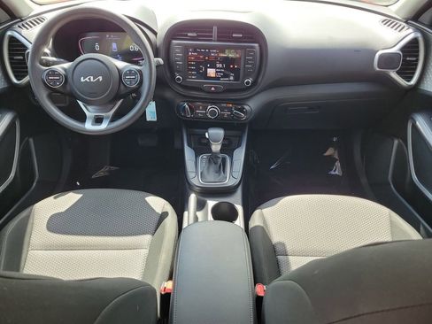 Used 2024 Kia Soul LX w/ Option Group 015 image 12