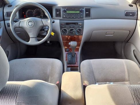 Used 2005 Toyota Corolla image 10