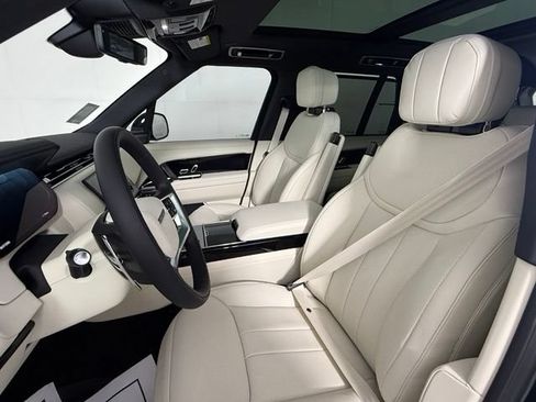 New 2026 Land Rover Range Rover SE AWD/4WD image 6
