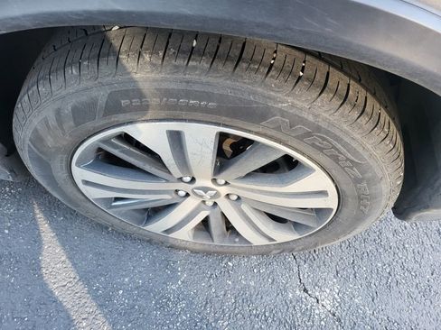 Used 2025 Mitsubishi Outlander Sport SE image 7