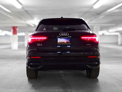 Used 2021 Audi Q3 2.0T Premium w/ Convenience Package image 8