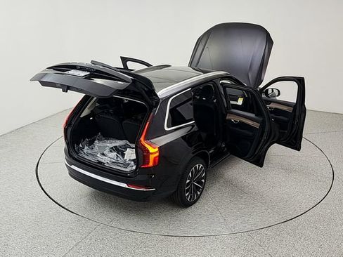 New 2026 Volvo XC90 T8 Plus w/ Protection Package AWD/4WD image 44