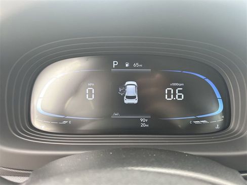 New 2025 Hyundai Venue Limited image 30