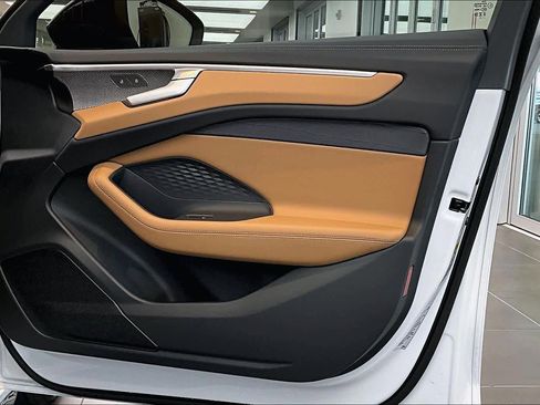 Used 2026 Audi A6 Premium Plus w/ Premium Plus Package image 23