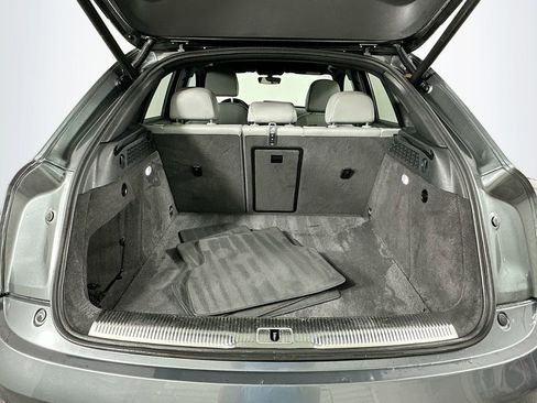 Used 2018 Audi Q3 2.0T Premium Plus w/ Premium Plus Package image 26