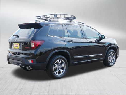 Used 2023 Honda Passport TrailSport image 7