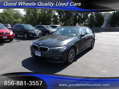 Used 2018 BMW 530i xDrive image 1