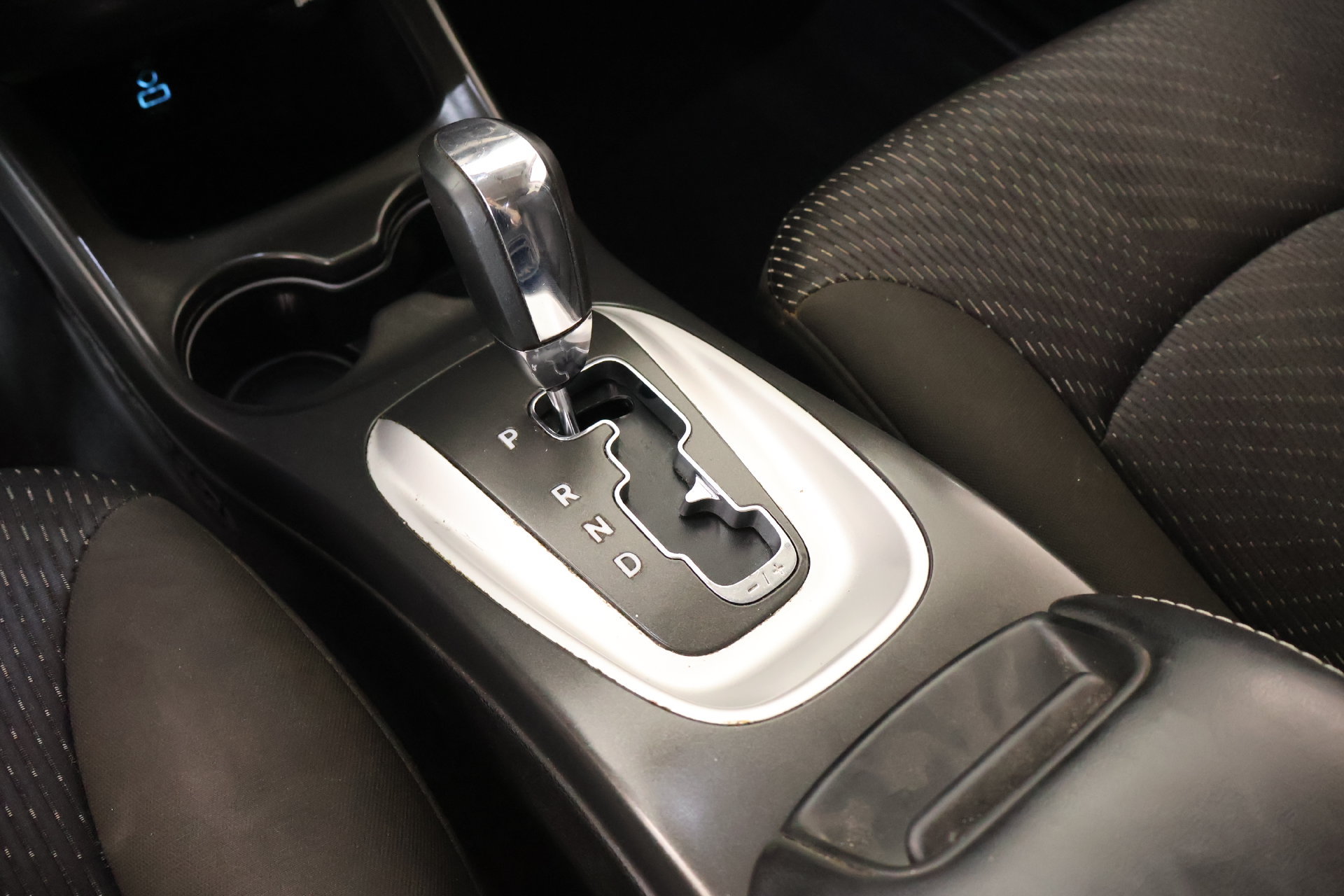 Used 2019 Dodge Journey SE FWD image 7