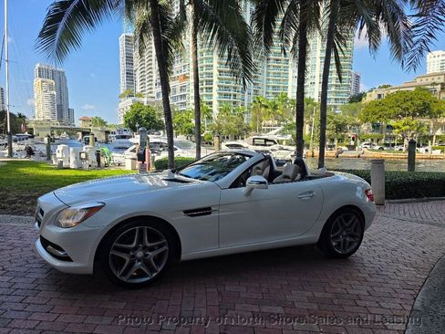 Used 2014 Mercedes-Benz SLK 250 image 59