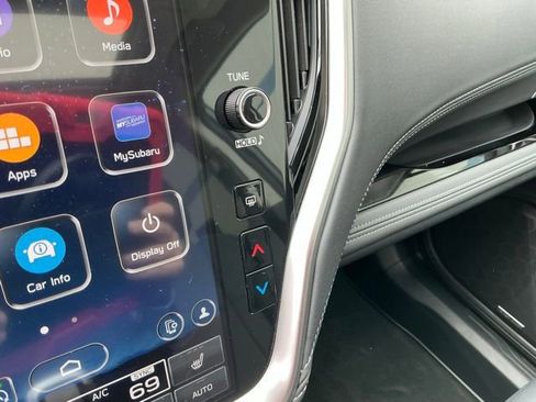 Certified 2023 Subaru Outback Limited image 23