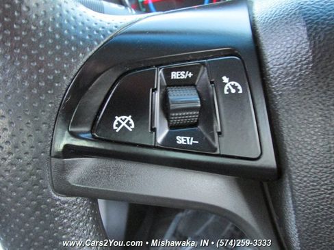 Used 2016 Chevrolet Cruze LT w/ Sun And Sound Package FWD image 19